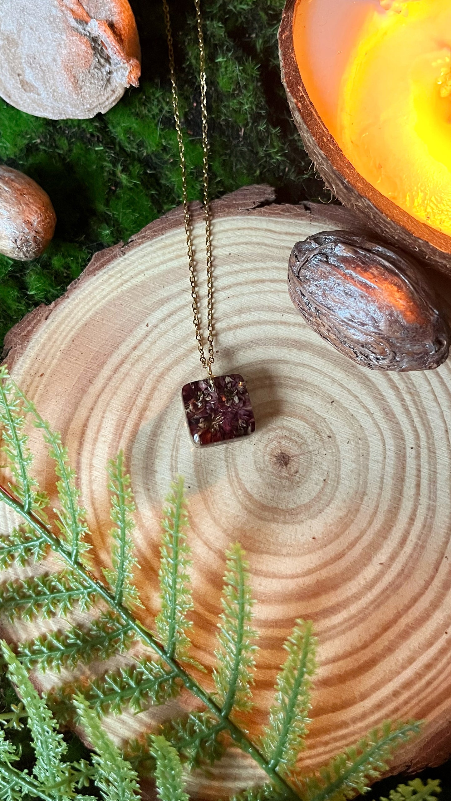 Hawthorn pendant
