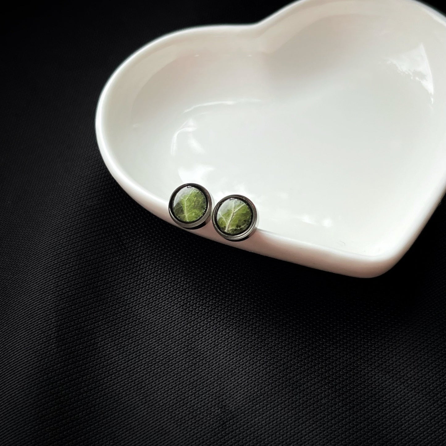 Ivy stud earrings