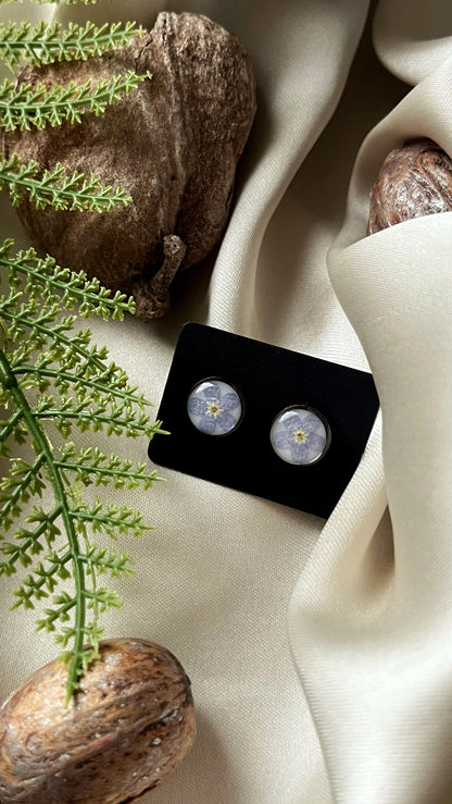 Forget-me-not stud earrings