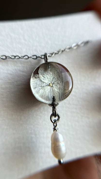 Hydrangea pendant