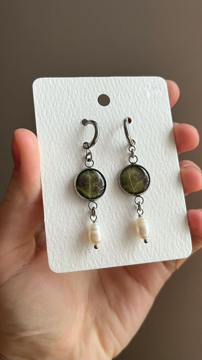 Ivy earrings