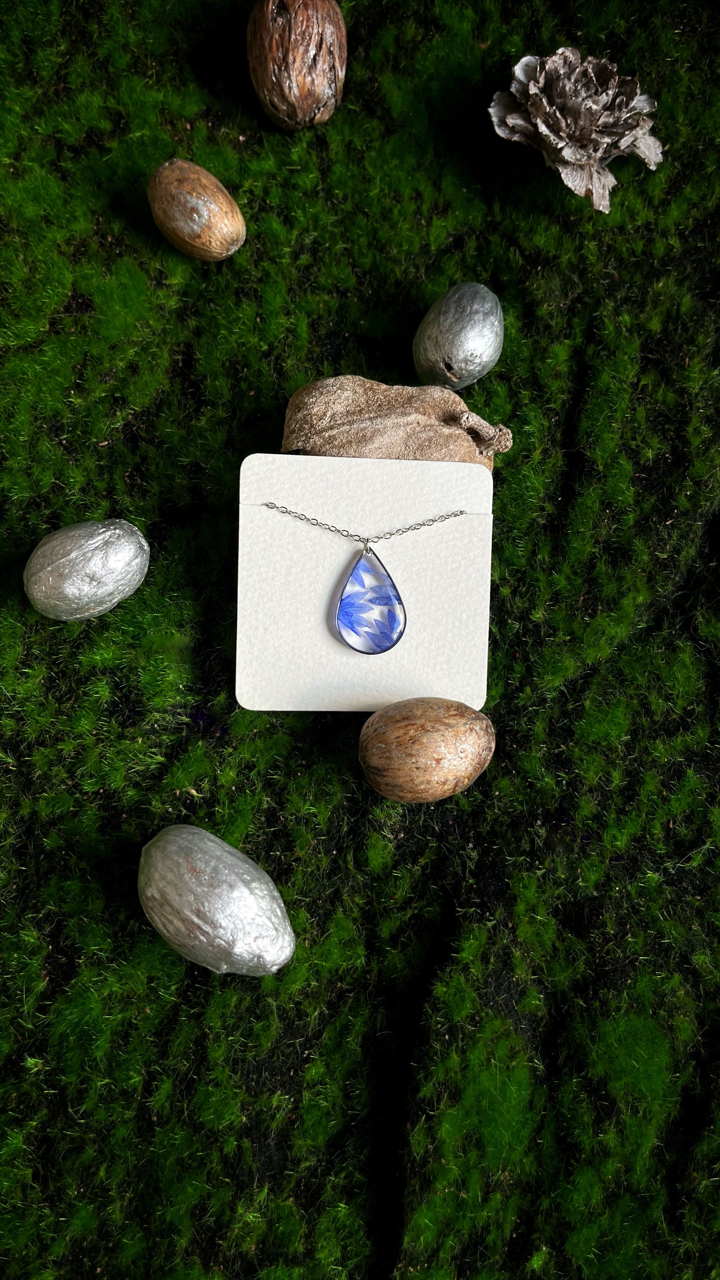 Cornflower pendant (made to order)