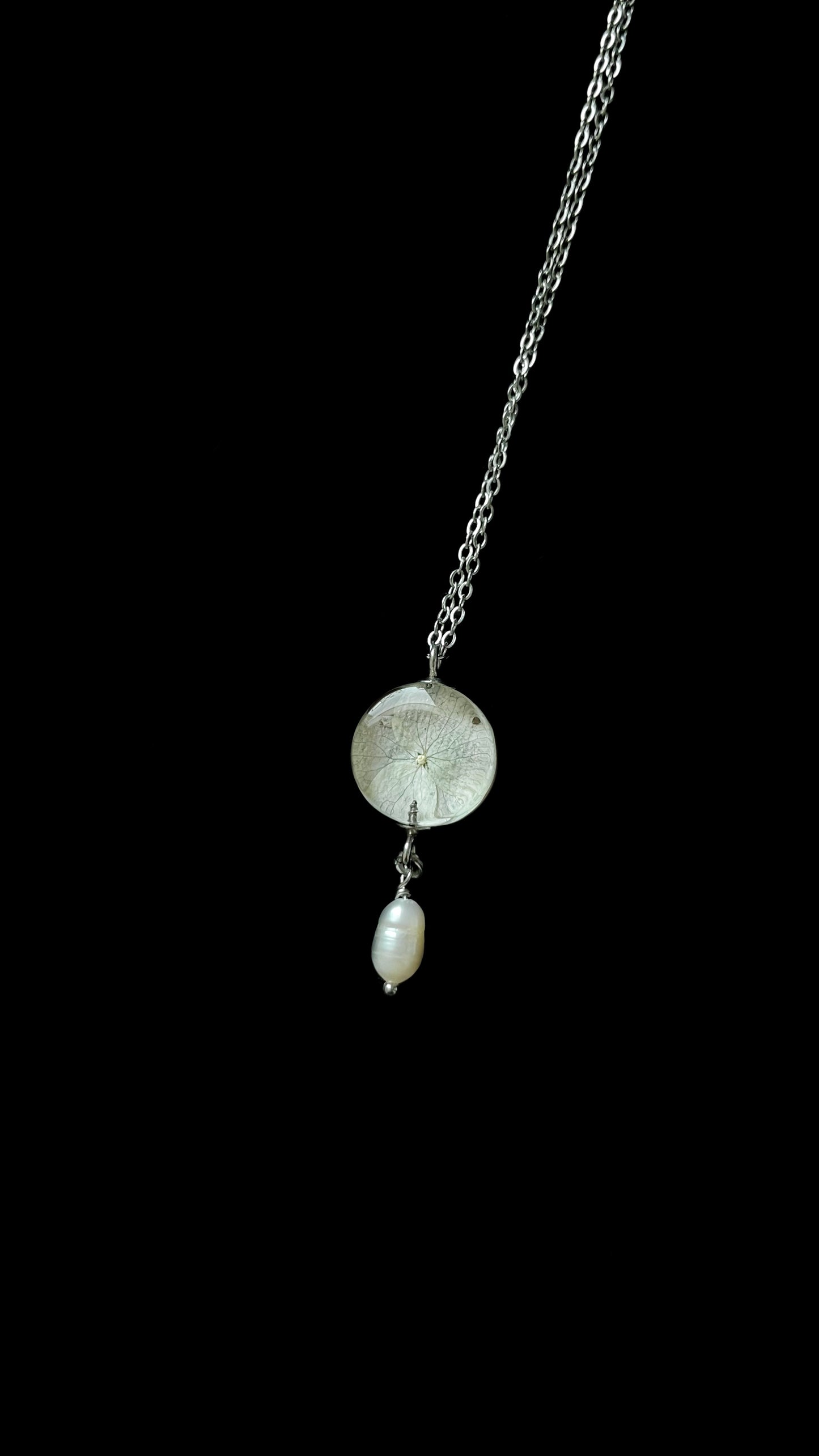 Hydrangea pendant