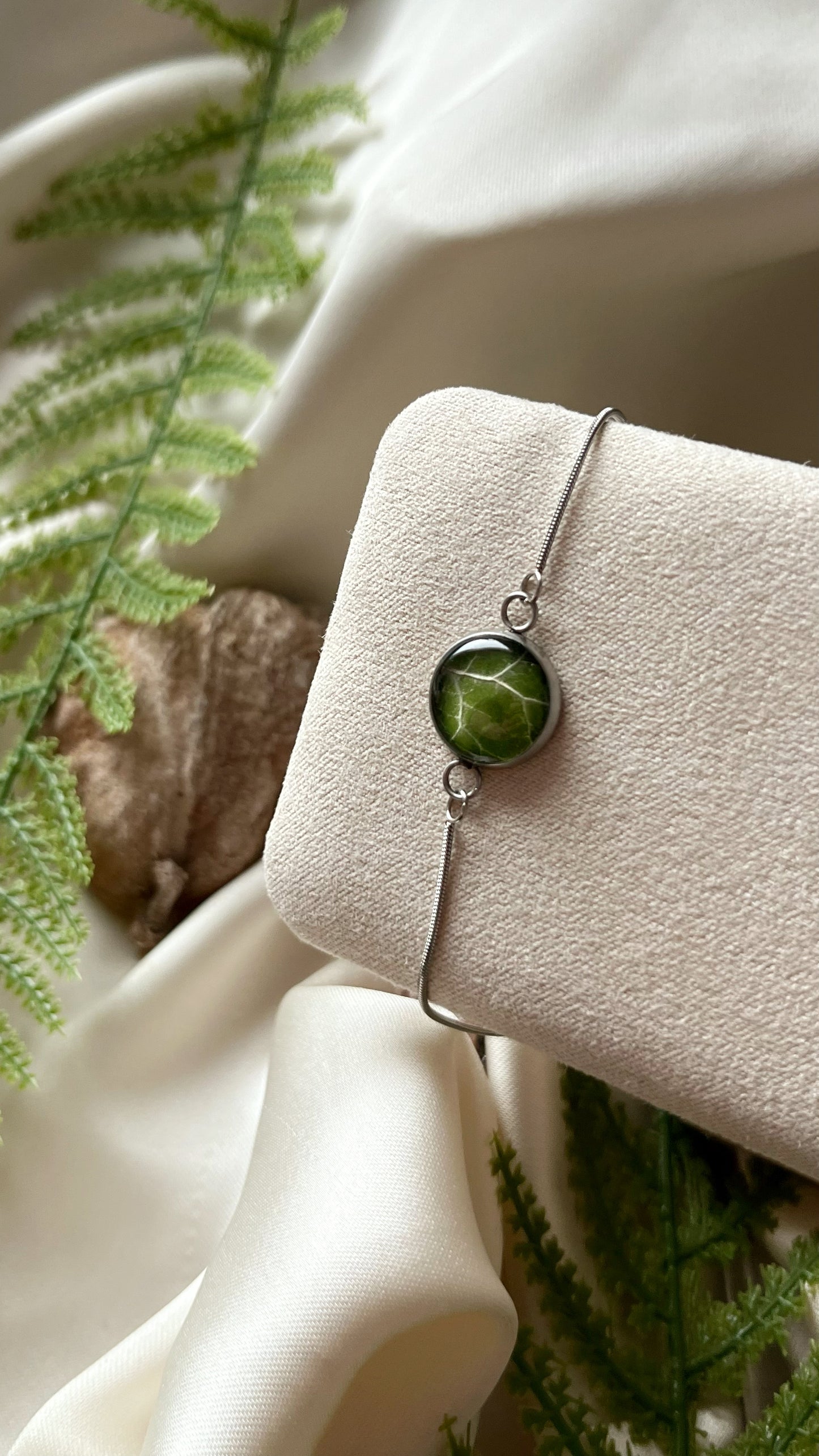 Ivy bracelet