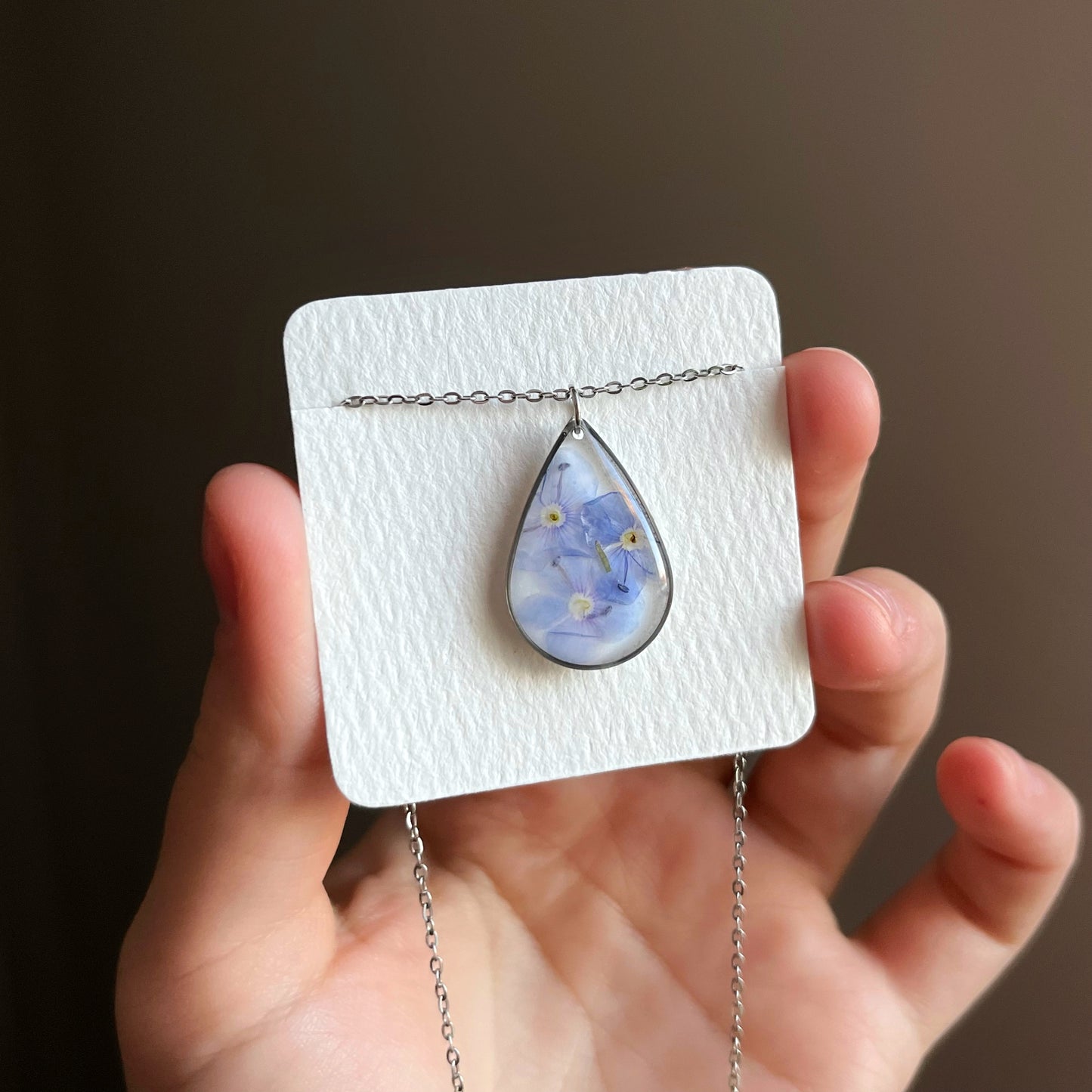 Veronica pendant
