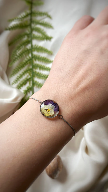 Violet bracelet