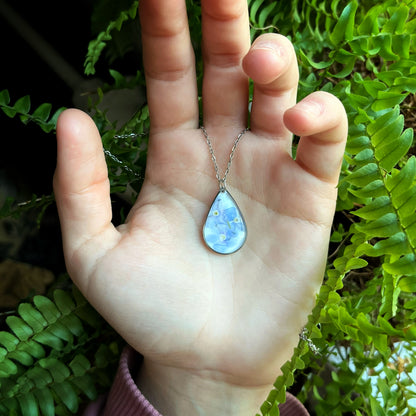 Veronica pendant