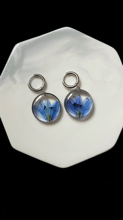 Scilla earrings
