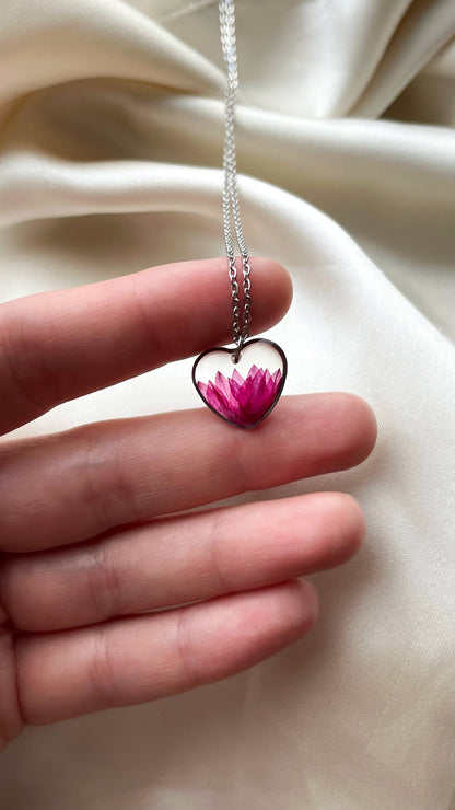 Cornflower pendant