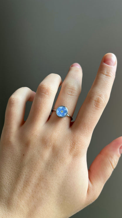 Forget-me-not ring