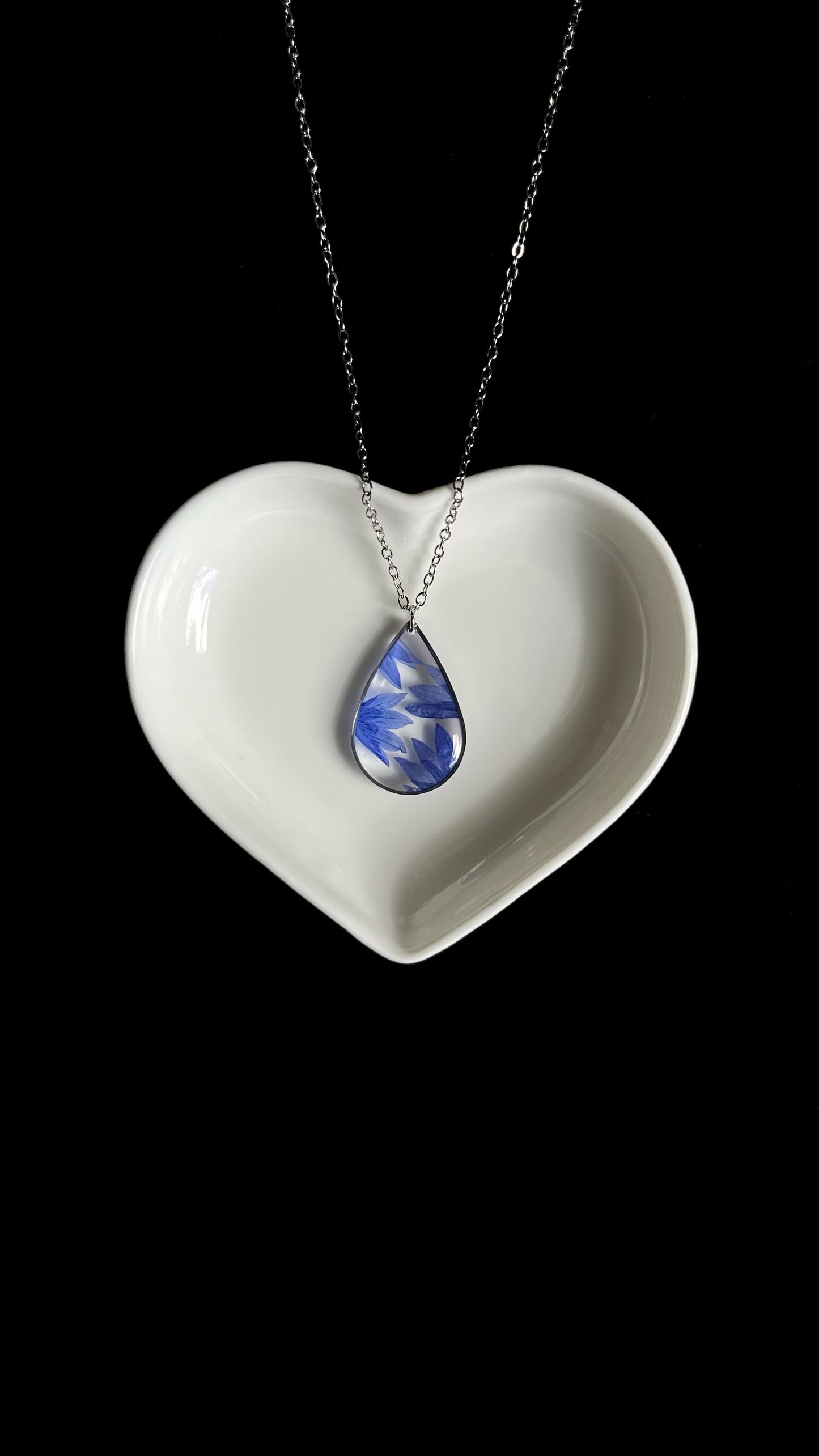 Cornflower pendant (made to order)