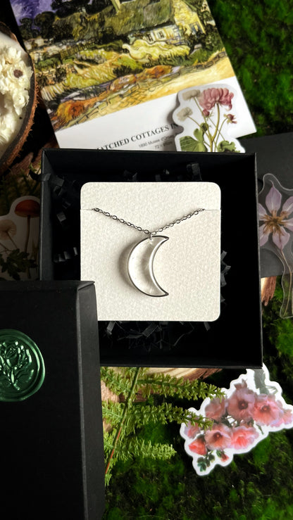 Dandelion pendant