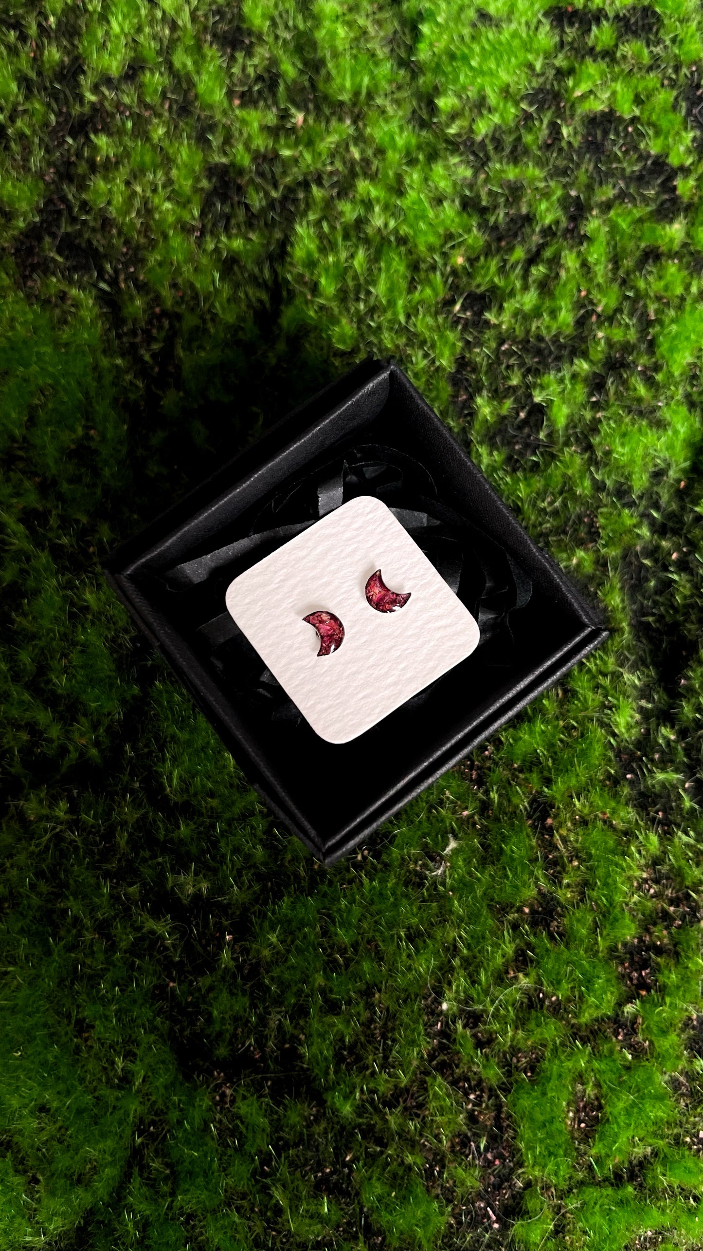 Rose stud earrings