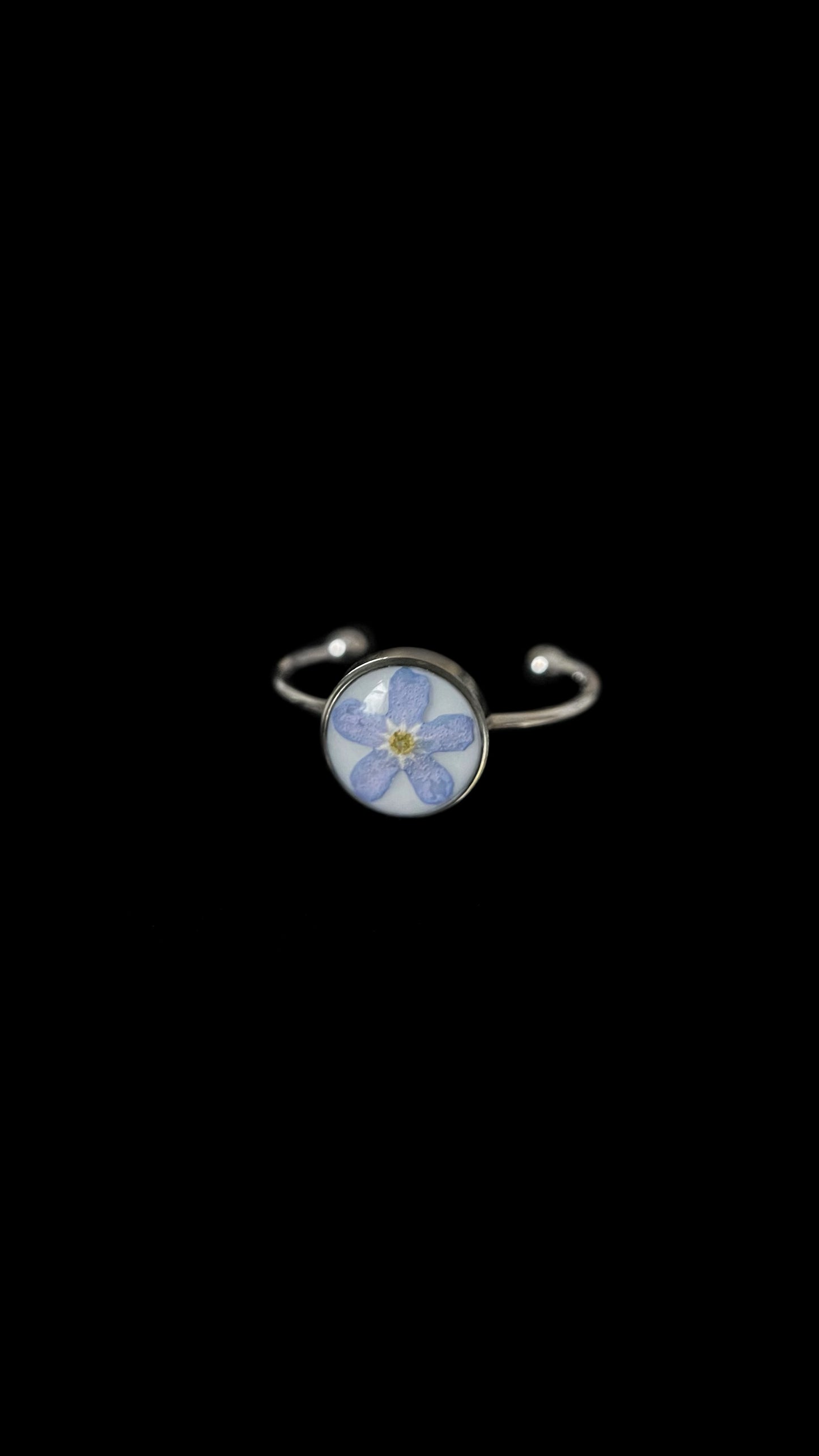 Forget-me-not ring
