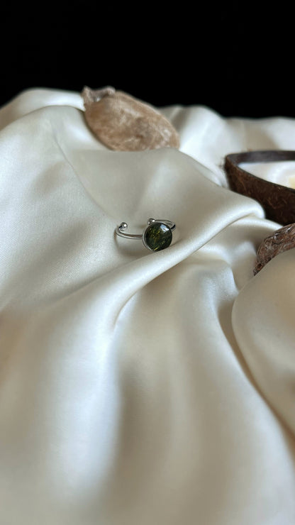 Moss ring