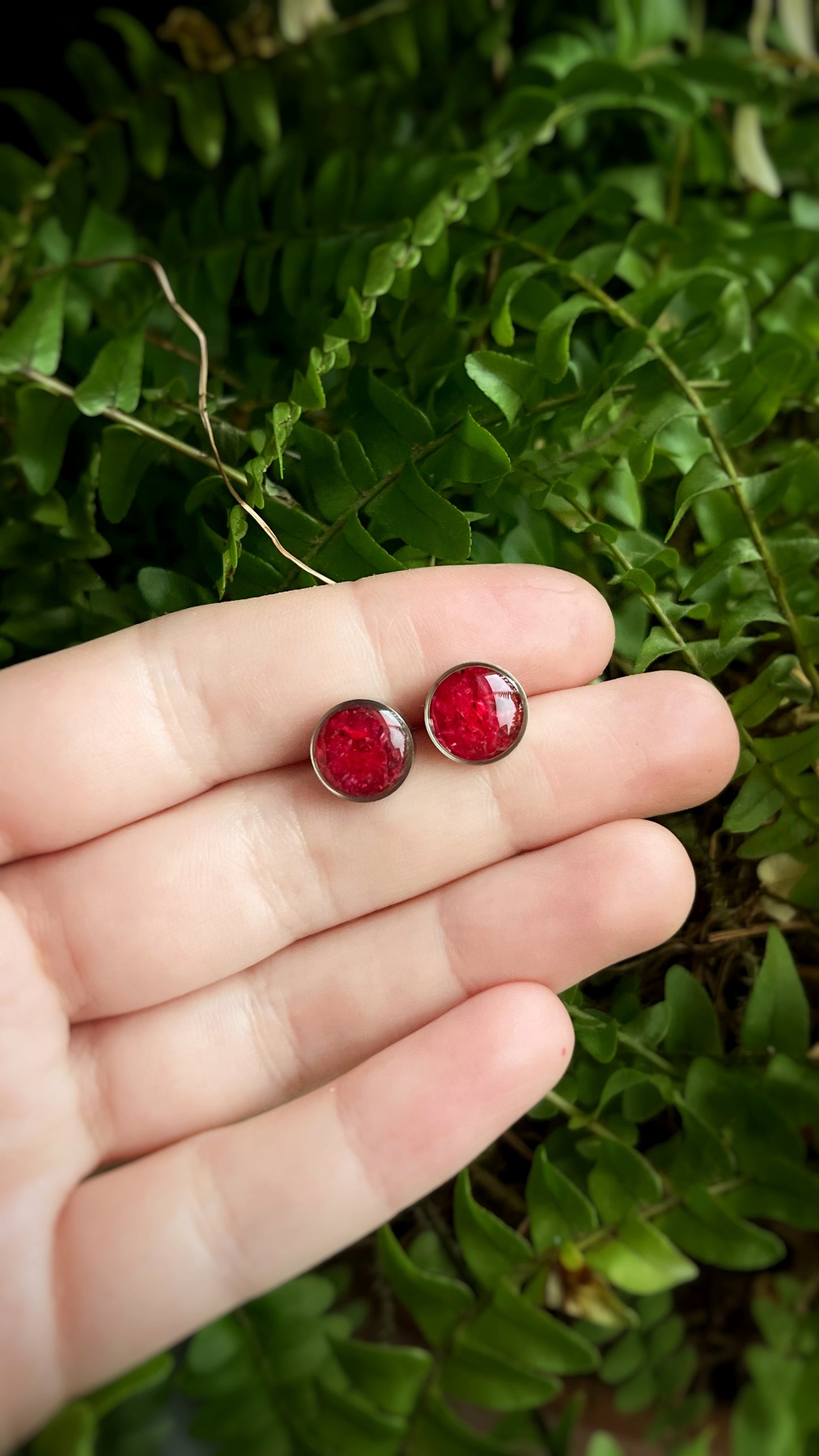 Baby’s breath stud earrings