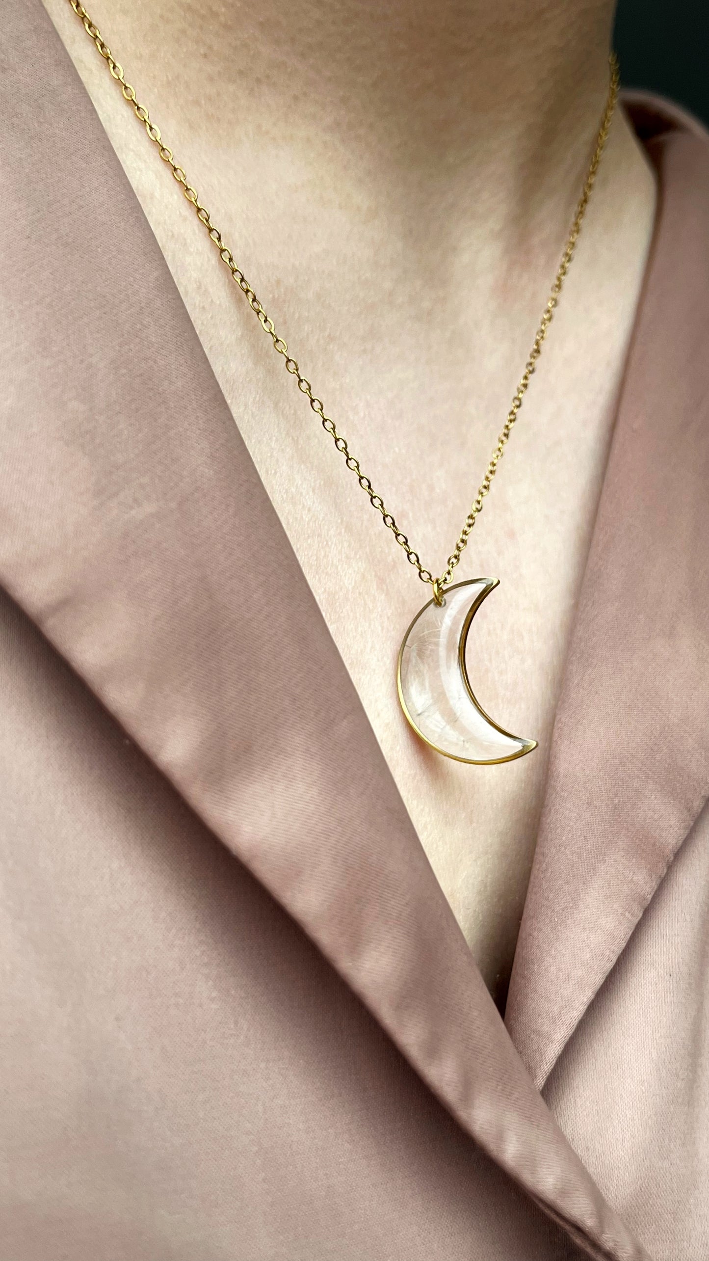 Dandelion pendant