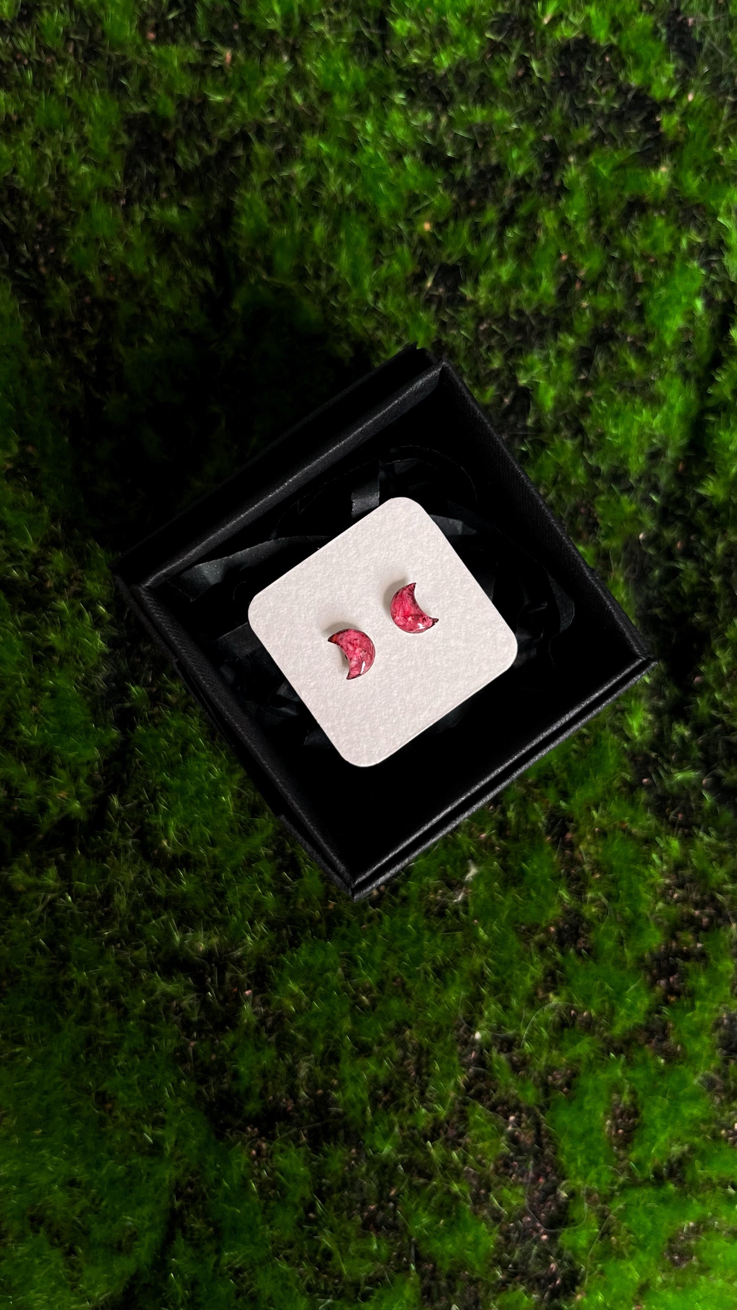 Baby's breath stud earrings