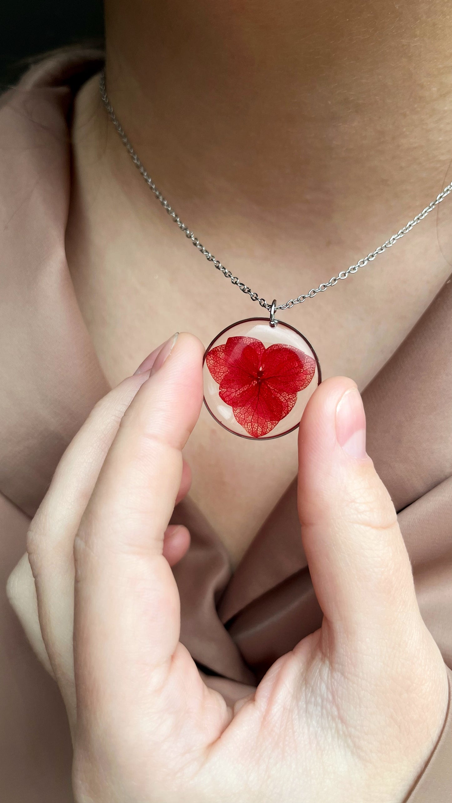 Hydrangea pendant