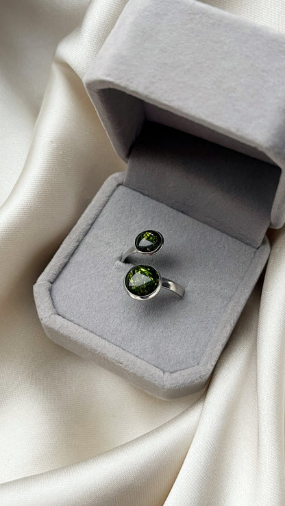 Moss ring