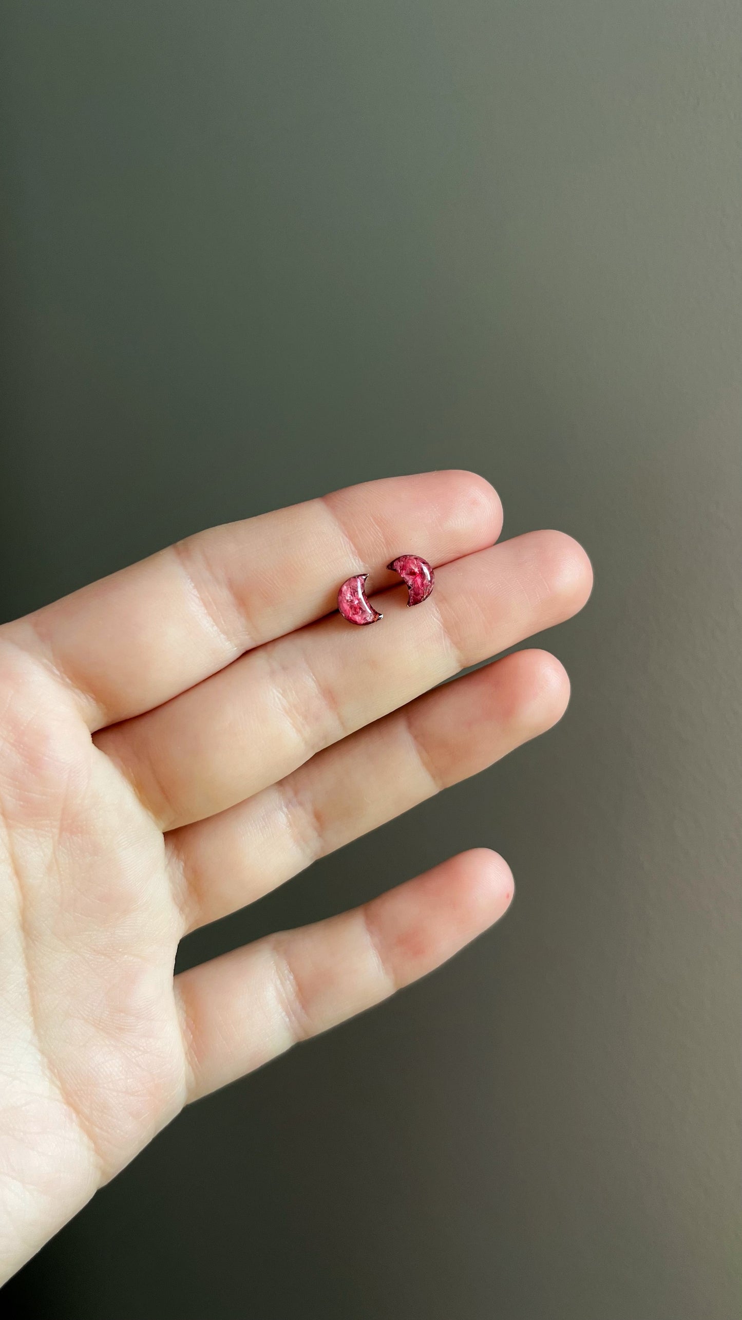 Baby's breath stud earrings