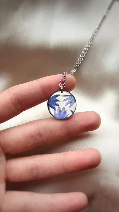 Cornflower pendant