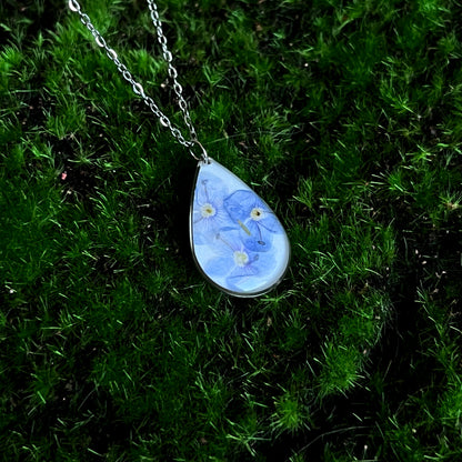 Veronica pendant