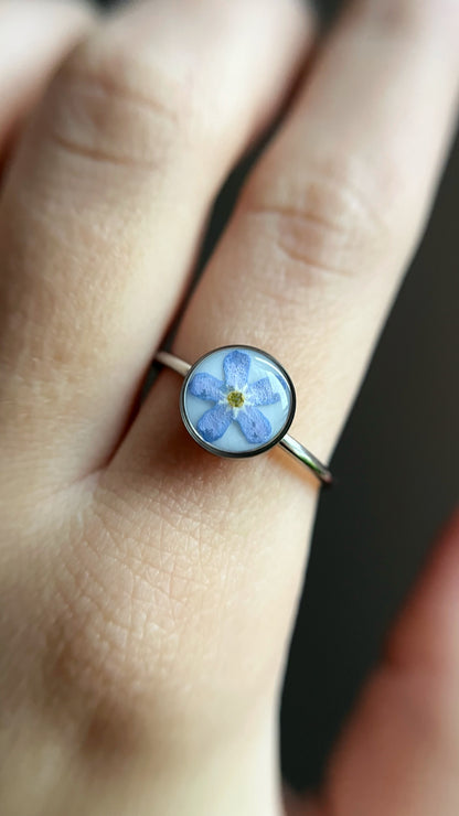 Forget-me-not ring