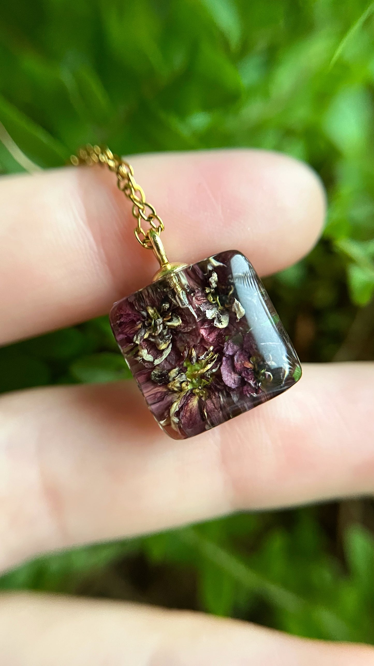 Hawthorn pendant